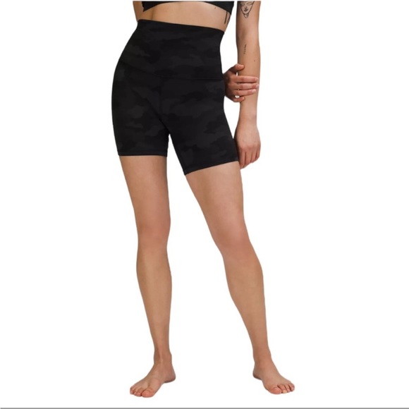 Lululemon Camo Shorts (10) - Picture 2 of 7